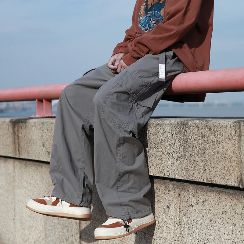 Apex Wide-Leg Cargo Pants