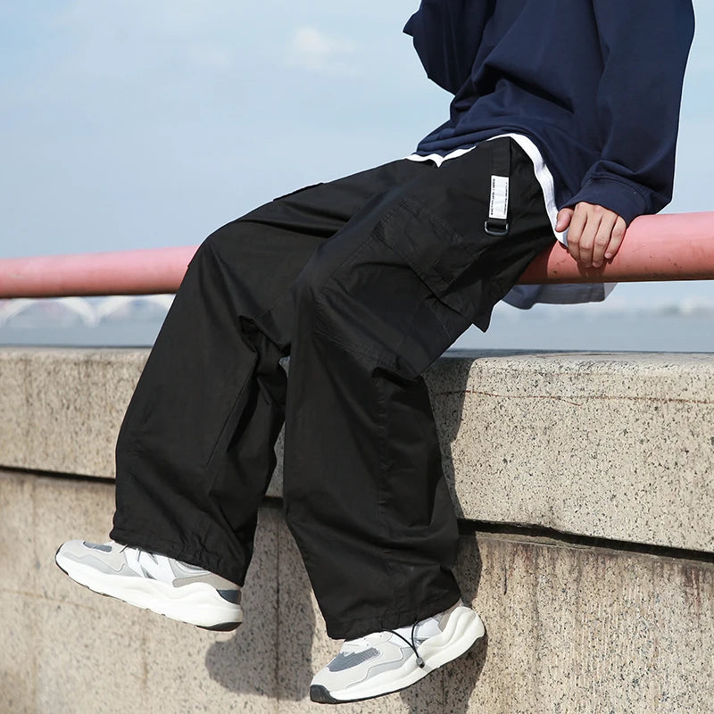 Apex Wide-Leg Cargo Pants