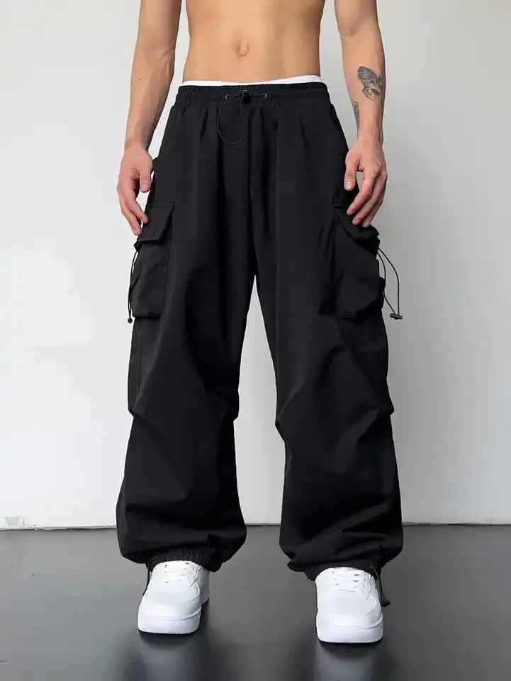 Relaxed Fit Wide-Leg Cargo Pants
