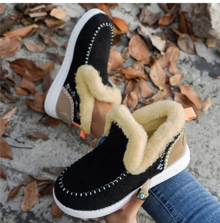 Averra Cozy Booties