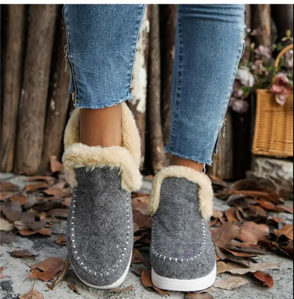 Averra Cozy Booties