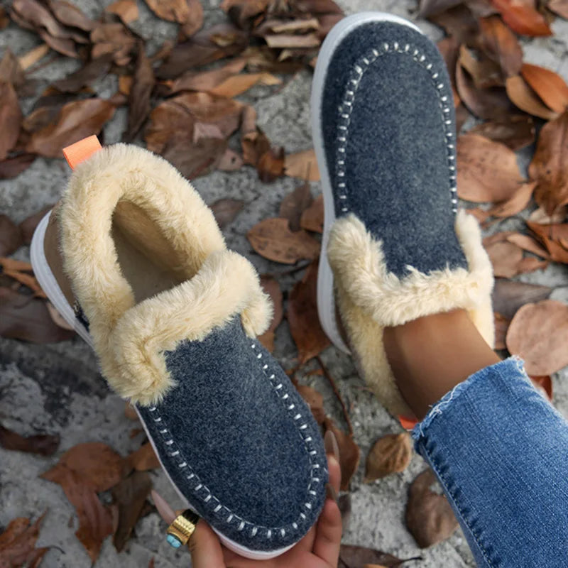 Averra Cozy Booties