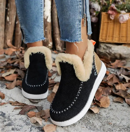 Averra Cozy Booties